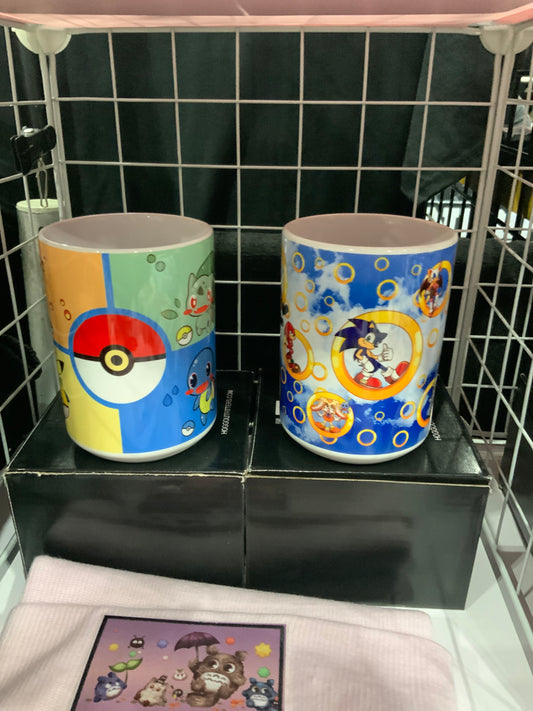 MUGS